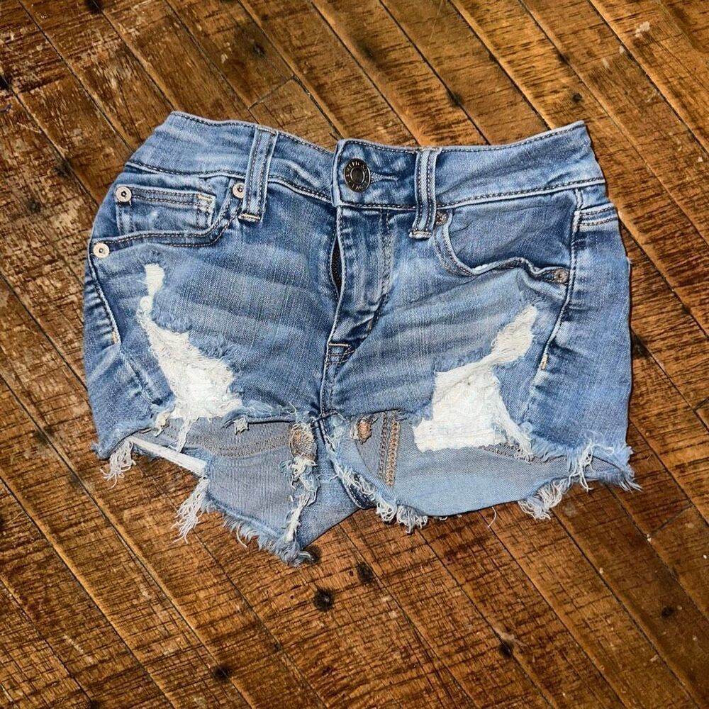 American Eagle lace pocket distressed 00 shortie jeans shorts